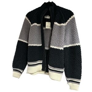 We the Free Sweater size Medium